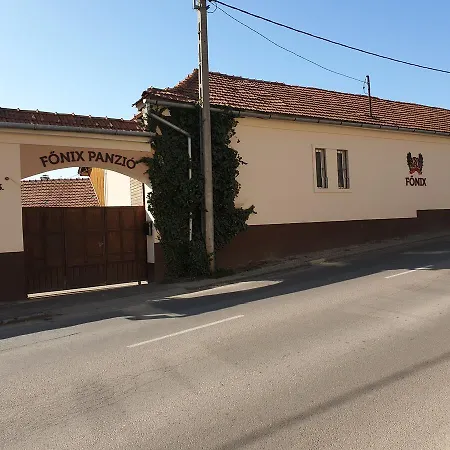 Fonix Panzio Affittacamere Eger