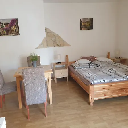 Fonix Panzio Maison d'hôtes
