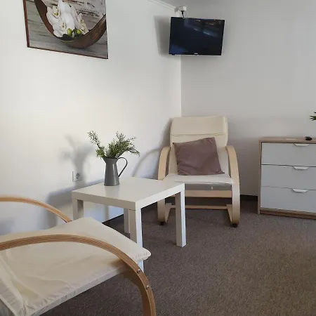 Fonix Panzio 게스트하우스 에게르