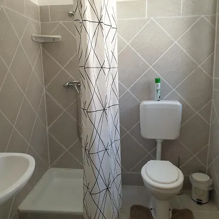 Fonix Panzio 게스트하우스 에게르